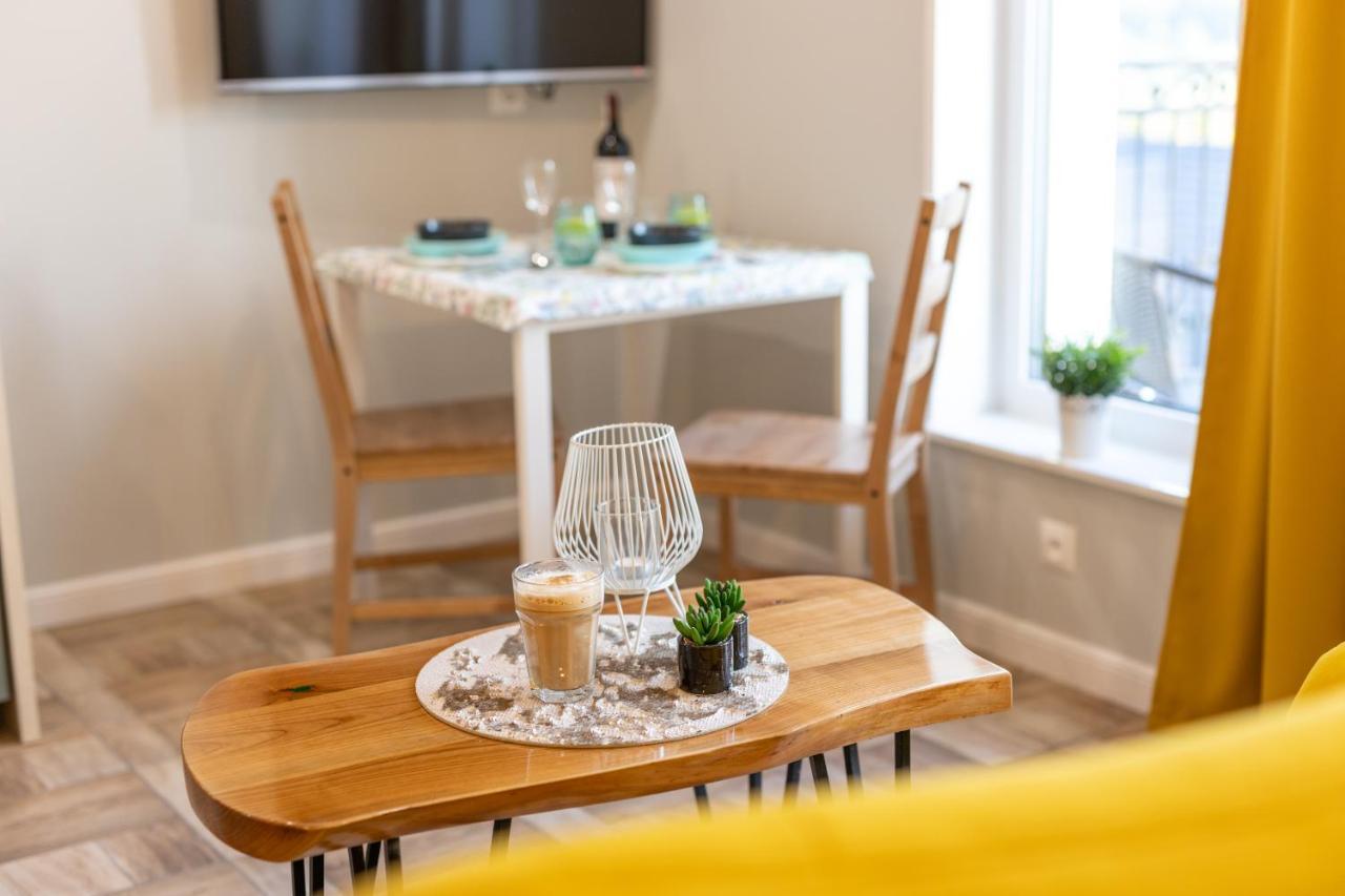 אוסטריצקי דולנה Villa Kasztelan Apartamenty מראה חיצוני תמונה