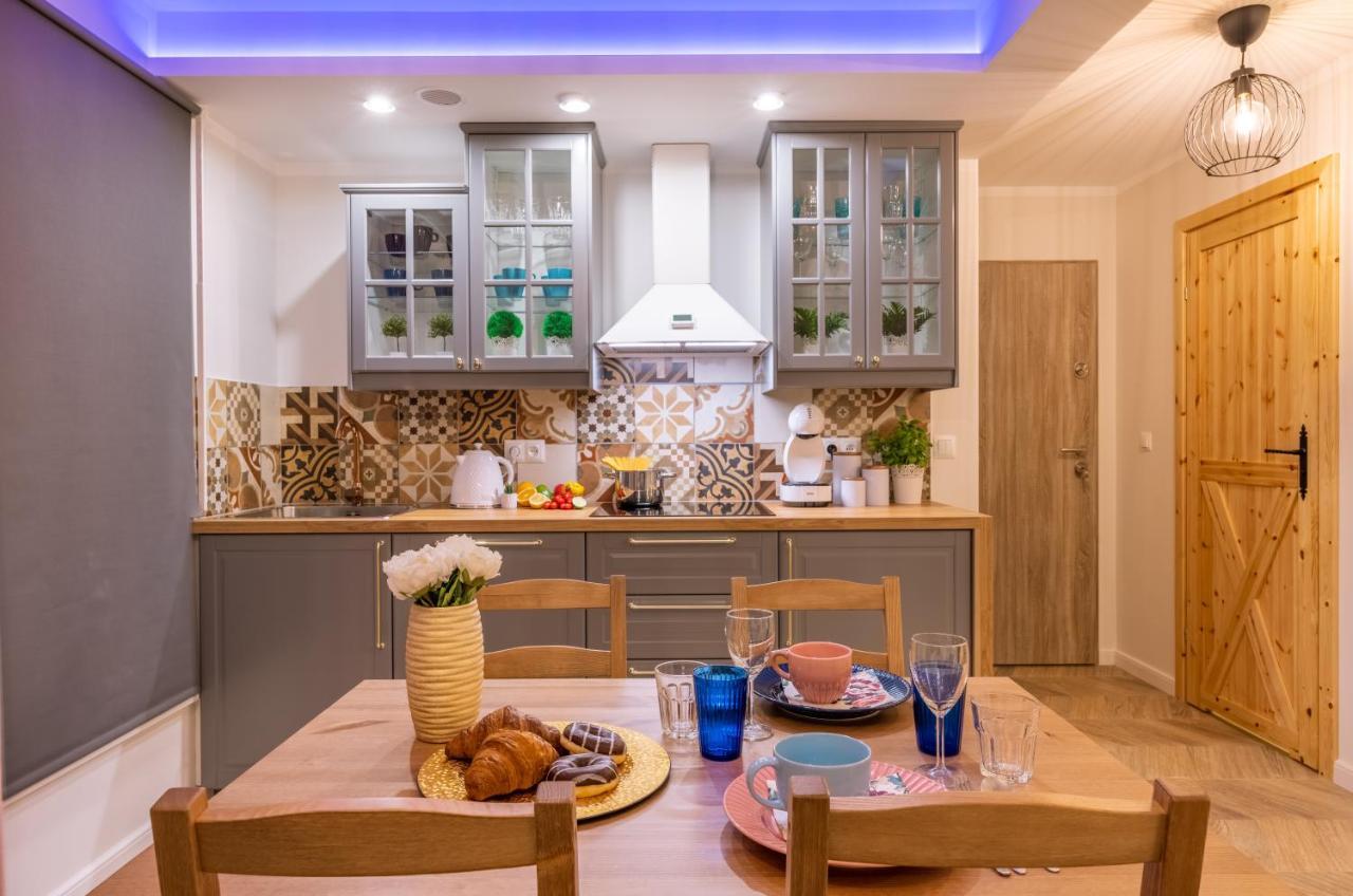 אוסטריצקי דולנה Villa Kasztelan Apartamenty מראה חיצוני תמונה